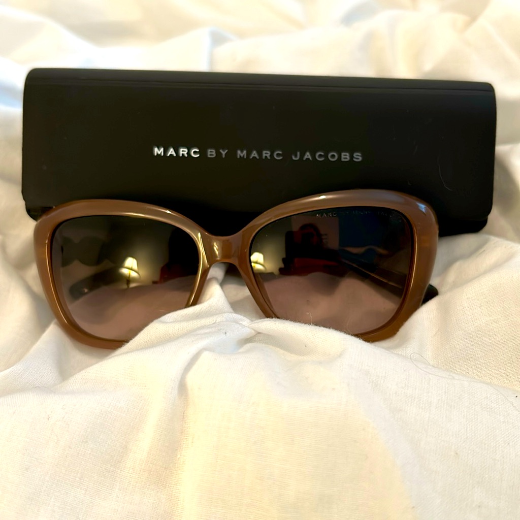Brand New Marc By Marc Jacobs Sunglasses On Sale